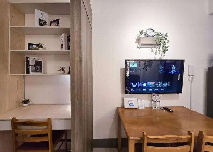 Citispace 1br Condotel At Fame Residences #fm22a Apartment Manila
