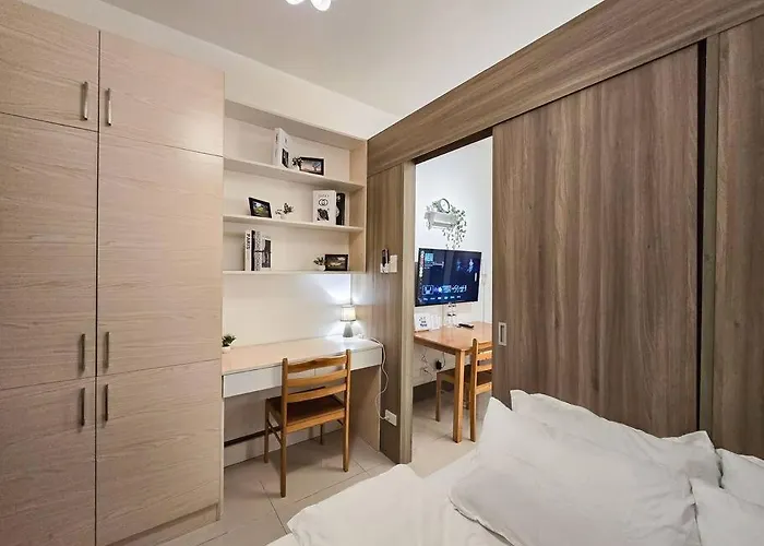 Citispace 1br Condotel At Fame Residences #fm22a Manila